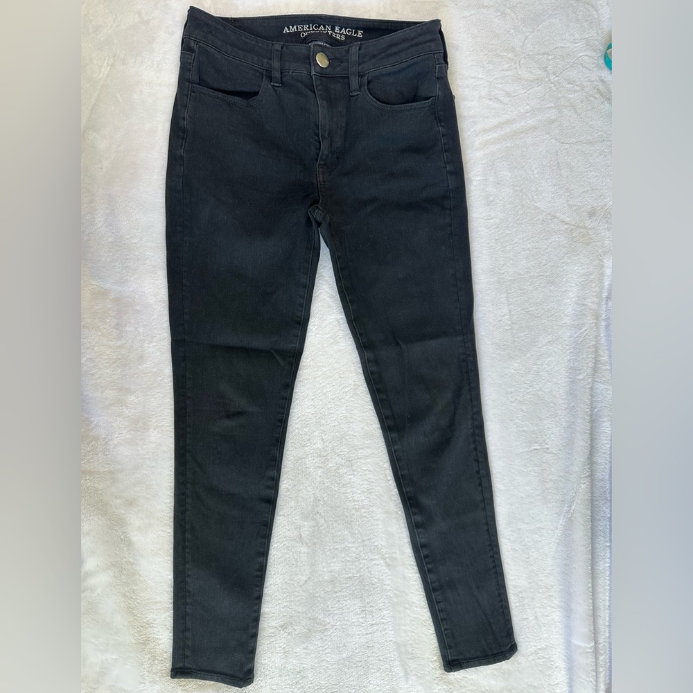 American Eagle Outfitters Women's Black Denim Super Stretch Jeans, Size 4 Short